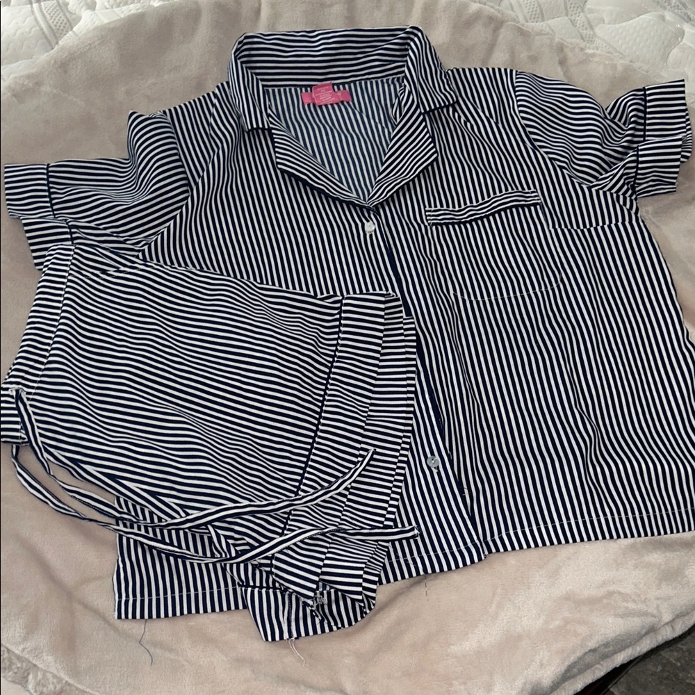 Striped Short-Sleeve Pajama Set - Navy & White